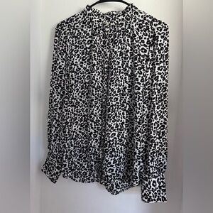LOFT Blouse Black,White and pink Animal Print LONG SLEEVE size s